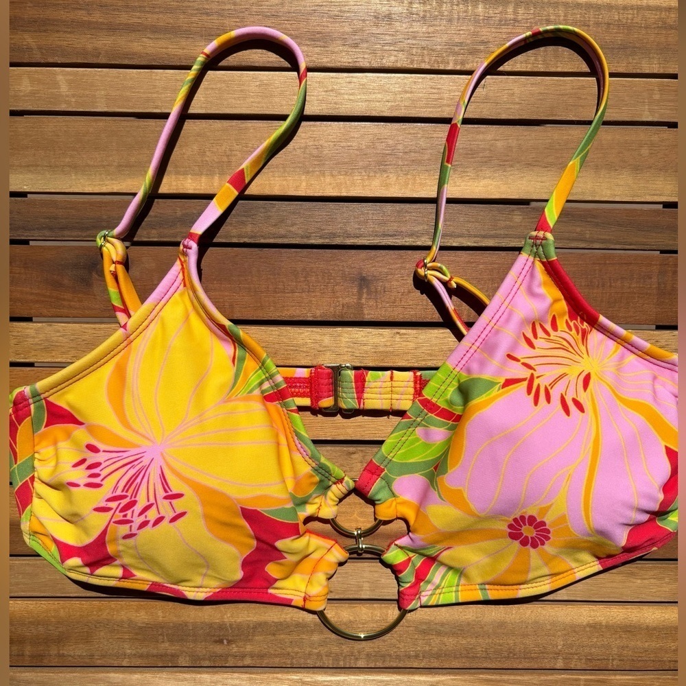 LARGE NWT Sports Illustrated Swim Floral Hawaiiana Bikini Rings Red Yellow Pink